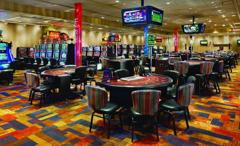 Ameristar Casino Hotel East Chicago Exterior photo