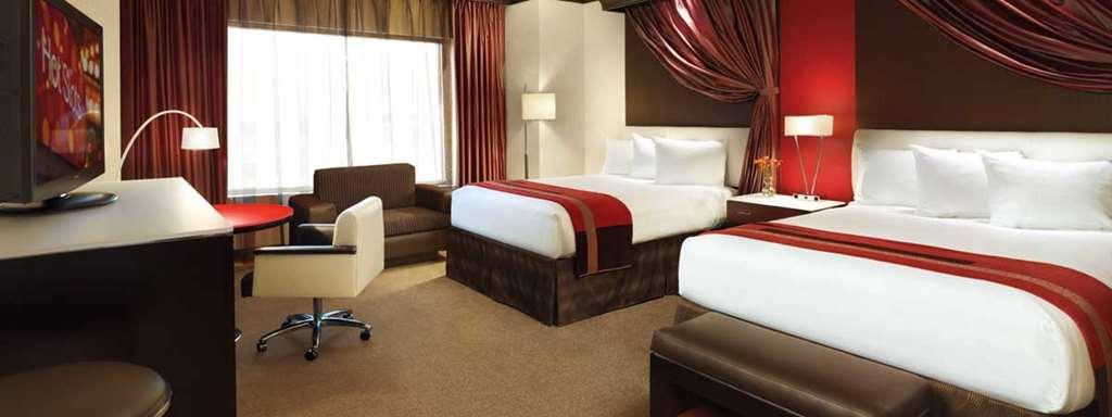 Ameristar Casino Hotel East Chicago Room photo