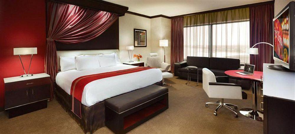 Ameristar Casino Hotel East Chicago Exterior photo